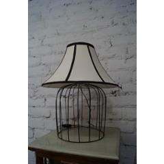 Tucasa Superb Metal Wire Table Lamp with Off White Polycotton Shade, TB-04