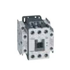 Legrand 3 Pole Contactors CTX³ 40 Integrated Auxiliary Contacts 2 NO + 2 NC, 4161 28