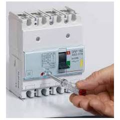 Legrand 125A DRX³ 160 MCCBs Thermal Magnetic, 4200 56