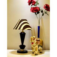 Tucasa Table Lamp, LG-400, Weight: 700 g