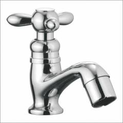Apree TRISTAR Silver Brass Pillar Faucet