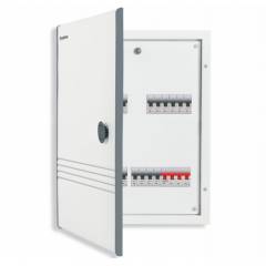 Crabtree Classique TPN 12 Way Single Door Distribution Board, DCDKTHODCW12