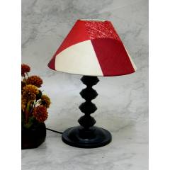 Tucasa Contemporary Table lamp with red Check Shade, LG-736