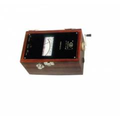 CIE 666 Hand Driven Insulation Tester, 500 V, 0-1000 mOhm
