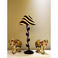 Tucasa Table Lamp, LG-256, Weight: 600 g
