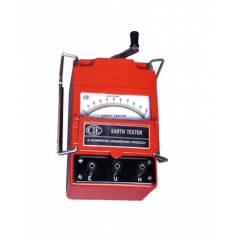 CIE 222M Hand Driven 4 Terminal Earth Tester, 0-2/10/100/1000 Ω