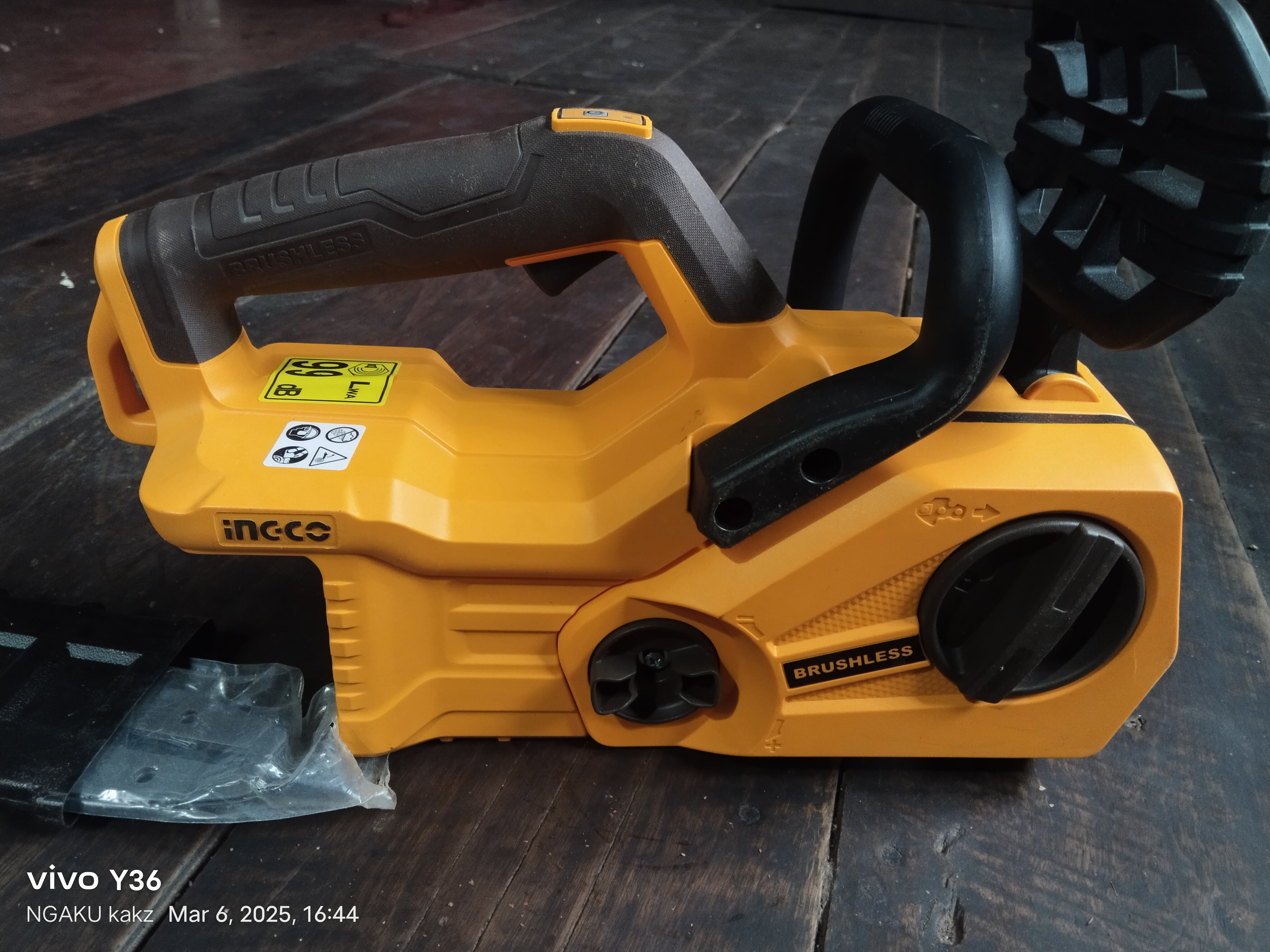 Customer Review Image